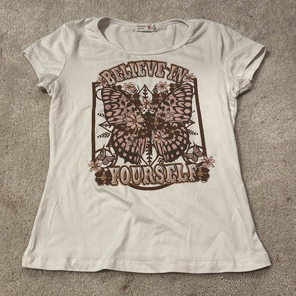 ✨Super cute butterfly motivational T-shirt for girls 🦋✨